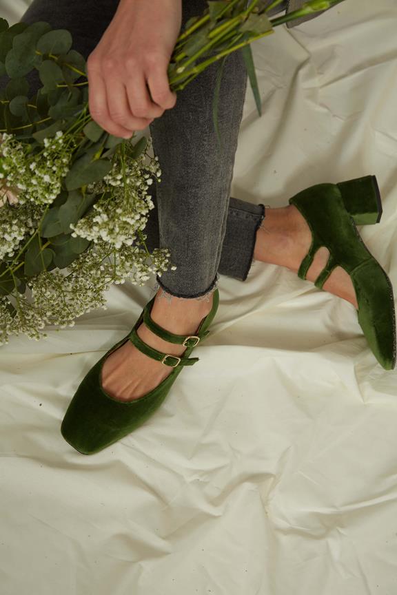 Pumps Montmartre Green from Shop Like You Give a Damn