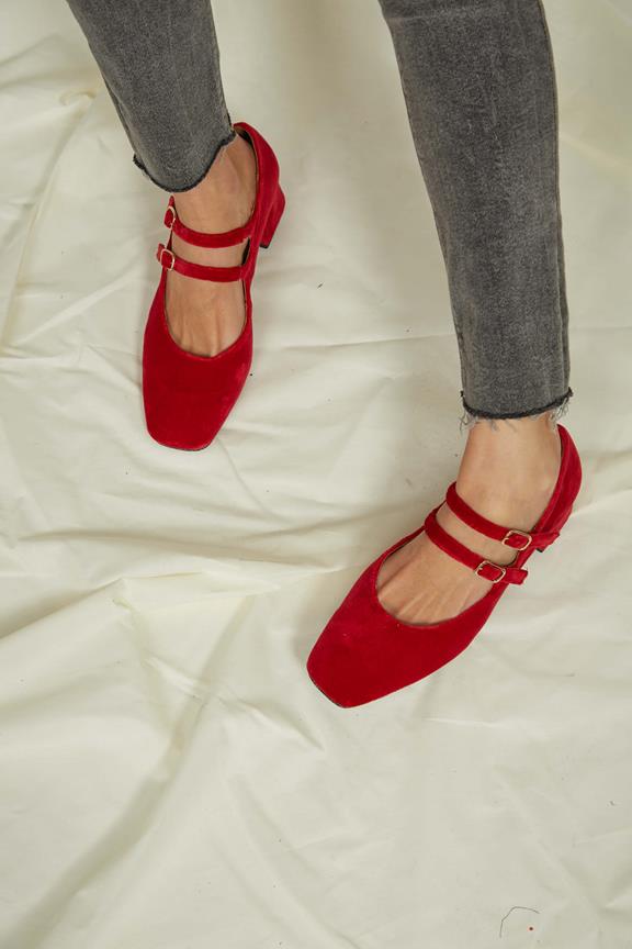 Pumps Montmartre Red via Shop Like You Give a Damn