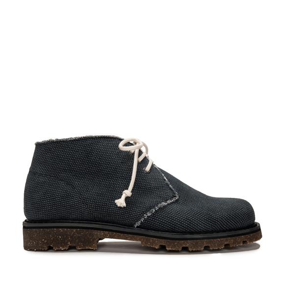 Desert Boots Peta Black via Shop Like You Give a Damn