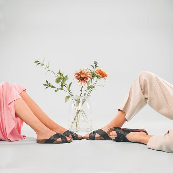 Sandalen Lila Zwart from Shop Like You Give a Damn
