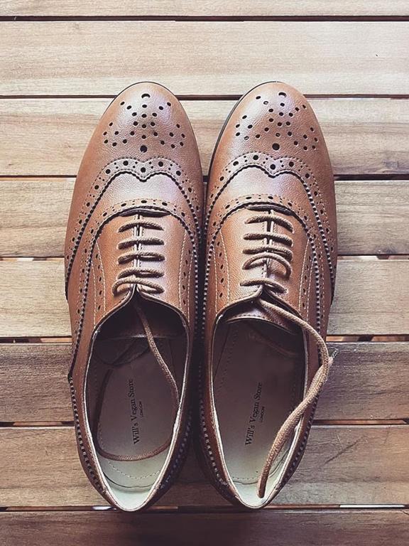 Schoenen Heren Oxford Brogues Wide Fit Bruin from Shop Like You Give a Damn