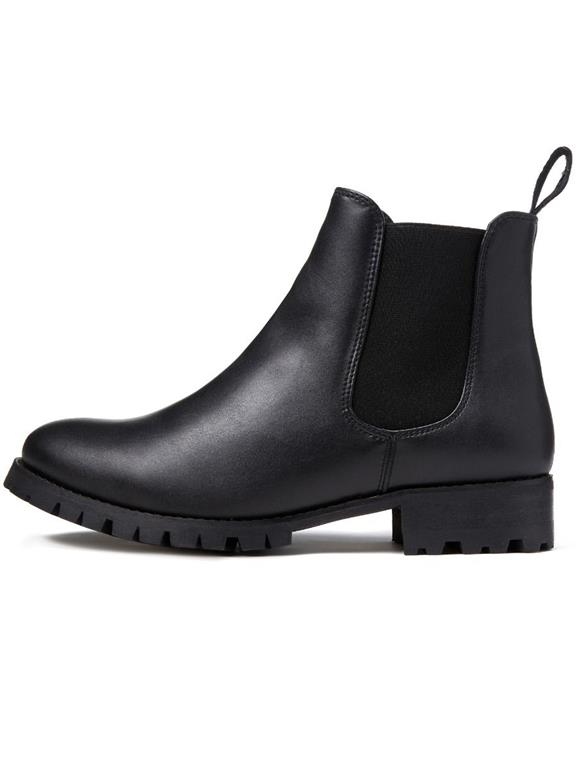 Chelsea Boots Men Wide Fit Luxe Deep Tread Black from Shop Like You Give a Damn