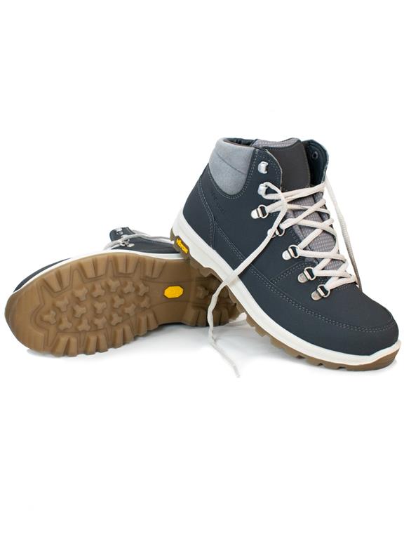 Trek Boots Heren Grijs from Shop Like You Give a Damn