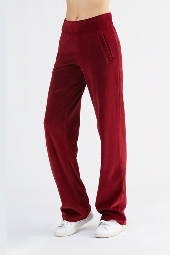 Broek Rechte Pijp Nicky Burgundy from Shop Like You Give a Damn