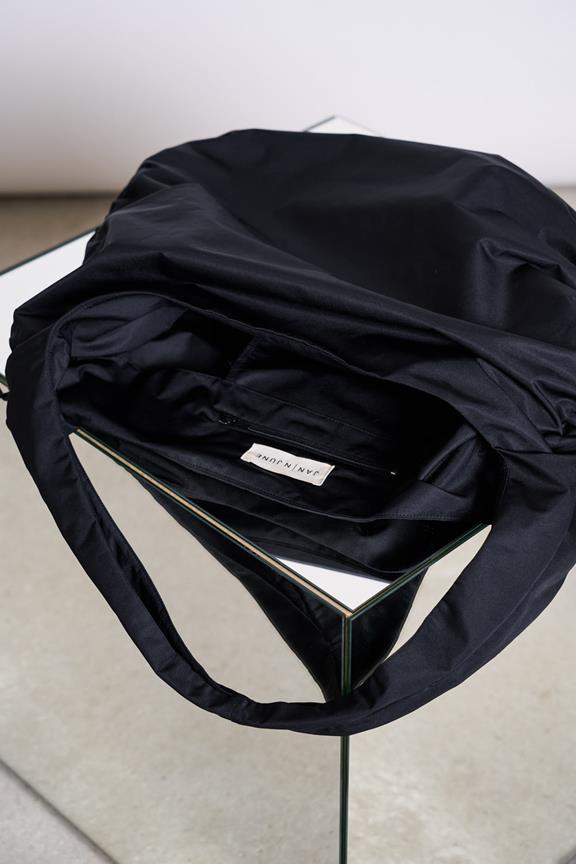 Tas Shopper Trekkoord Lyne Zwart from Shop Like You Give a Damn