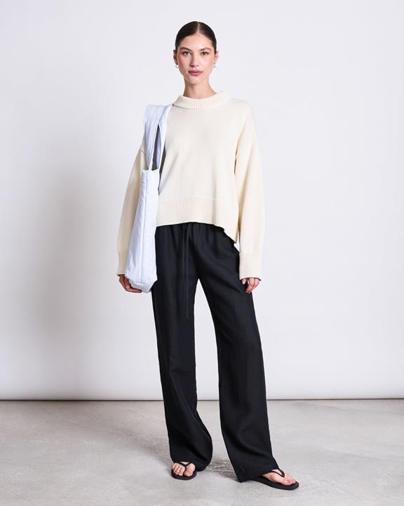 Trui Yagmur Off White via Shop Like You Give a Damn