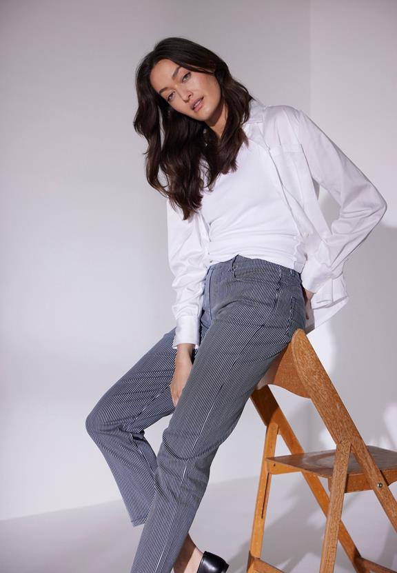 Broek Regular Extra Kort Lengte Hannah Blue Stripe via Shop Like You Give a Damn