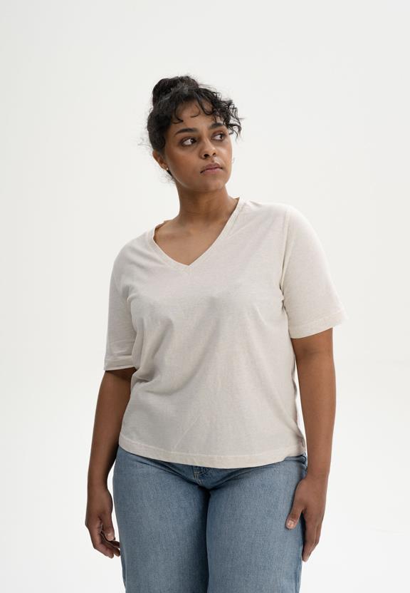 T-Shirt V-Hals Ankita CrÃ¨me Melange via Shop Like You Give a Damn