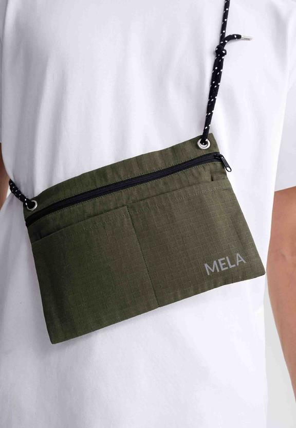 Ripstop Tas Unisex Sneha Donker Olijfgroen from Shop Like You Give a Damn