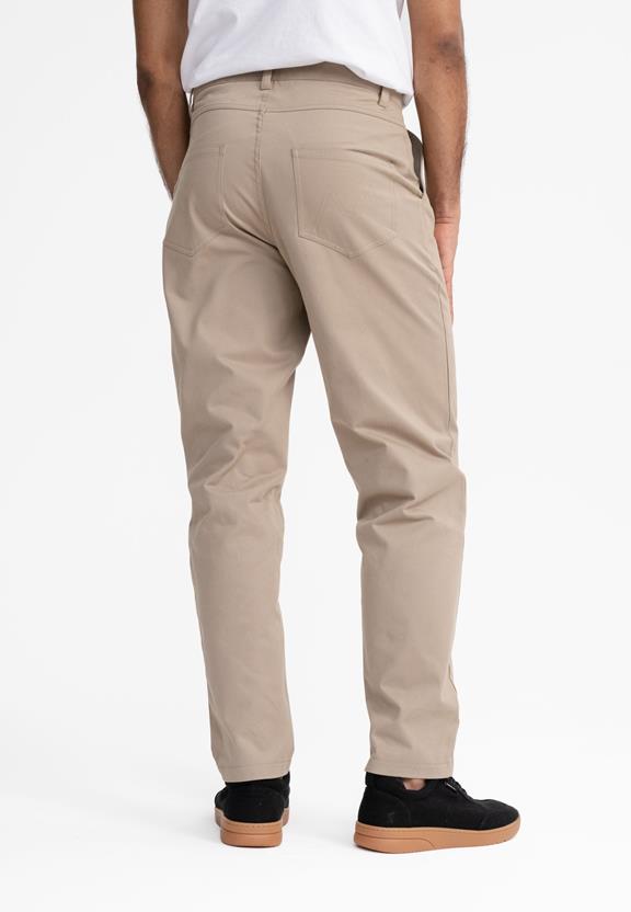 Twill Broek Pintu Koriander Beige from Shop Like You Give a Damn