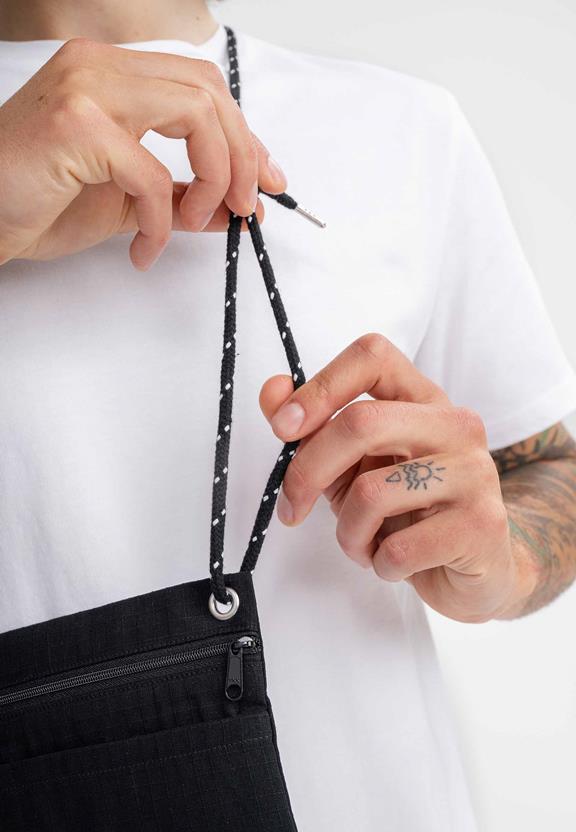 Ripstop Tas Unisex Sneha Zwart from Shop Like You Give a Damn