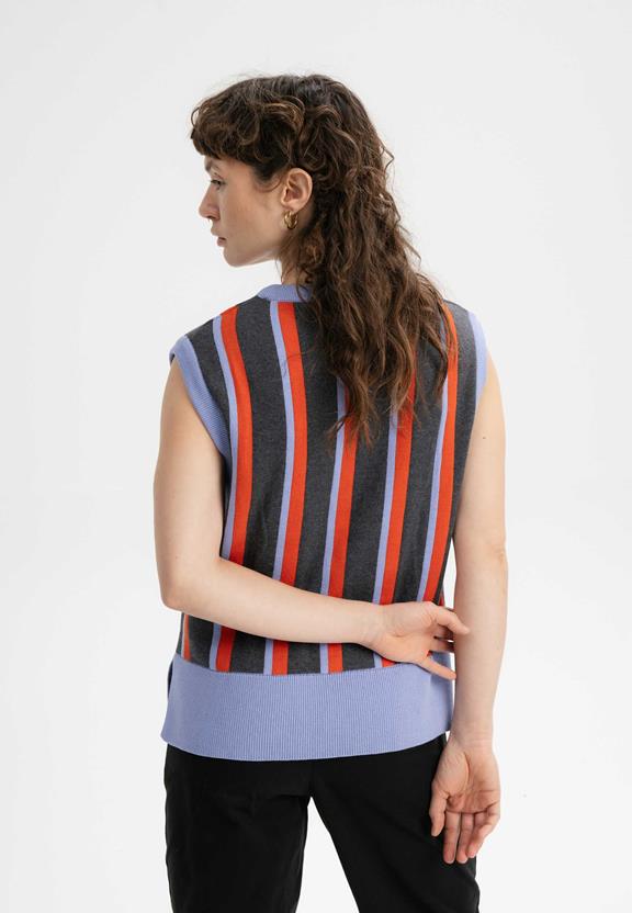Vest Jacquard Knit Jamuna Gestreept Baksteenrood from Shop Like You Give a Damn Vest Jacquard Knit Jamuna Gestreept Baksteenrood from Shop Like You Give a Damn