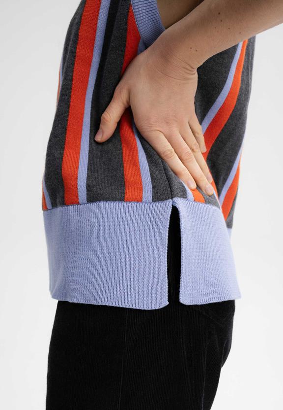 Vest Jacquard Knit Jamuna Gestreept Baksteenrood from Shop Like You Give a Damn Vest Jacquard Knit Jamuna Gestreept Baksteenrood from Shop Like You Give a Damn