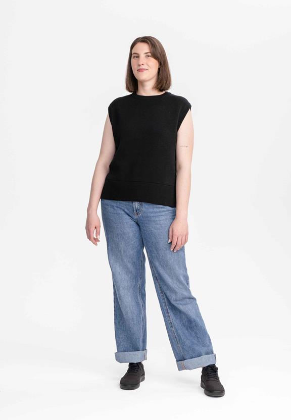 Vest Jacquard Knit Jamuna Zwart from Shop Like You Give a Damn