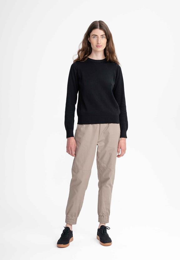 Trui Fine Knit Dhana Zwart from Shop Like You Give a Damn