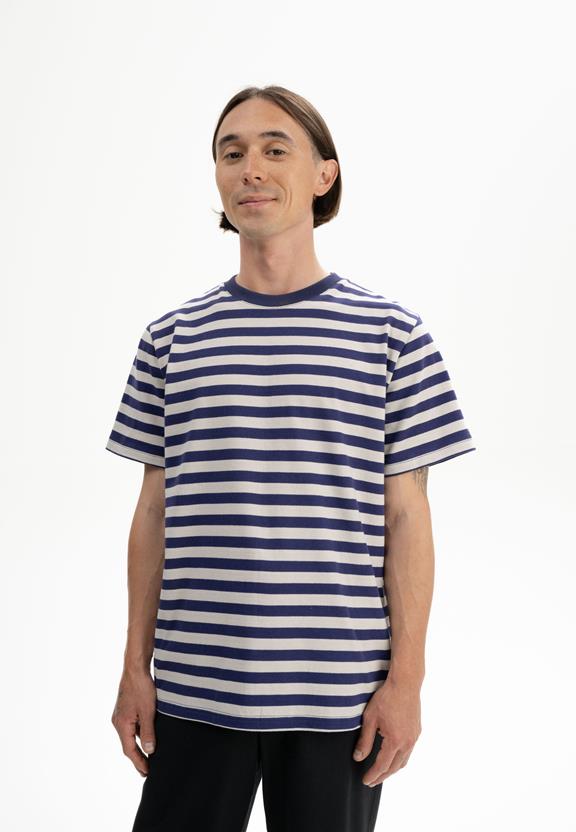 T-Shirt Heavy Pravin Summer Night Paars/Berken Gestreept Beige via Shop Like You Give a Damn