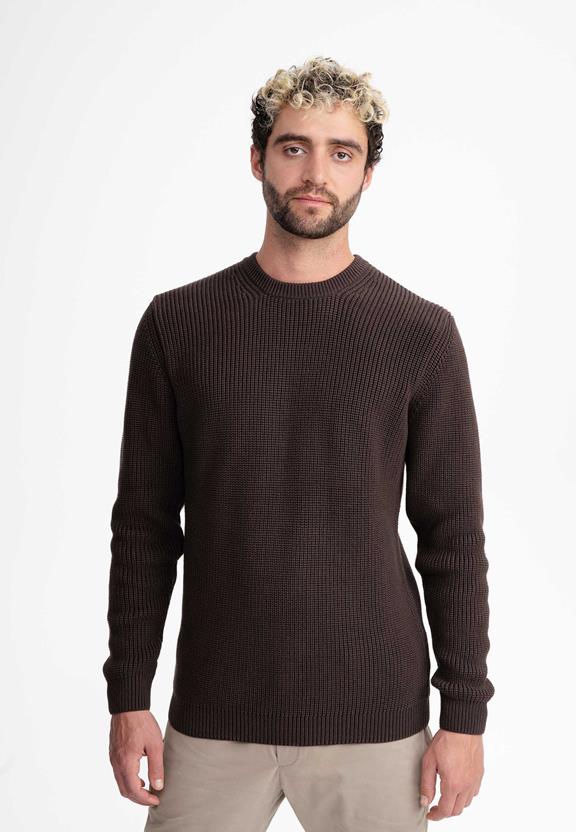 Gebreide Trui Ravi Donkerbruin via Shop Like You Give a Damn