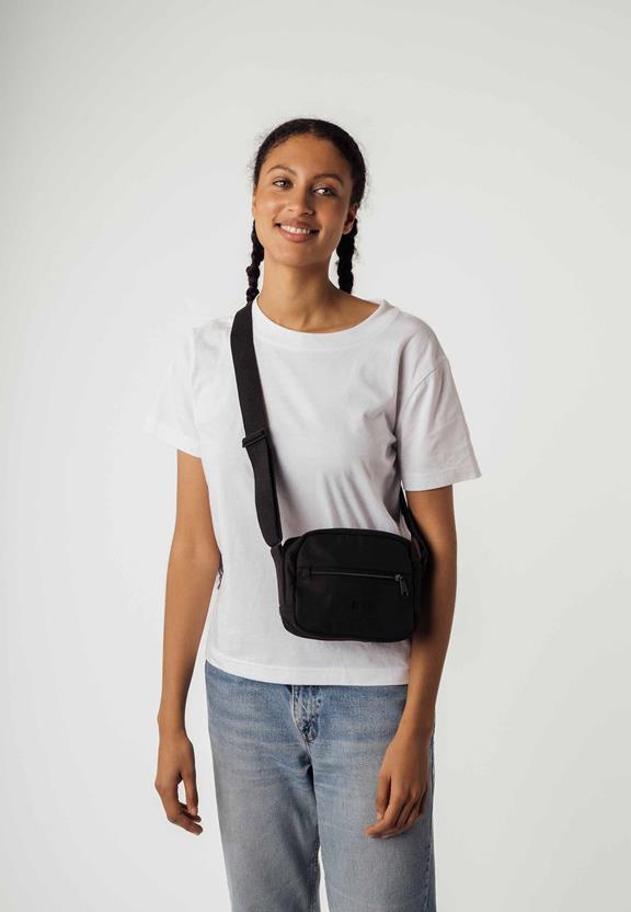 Tas Patni Zwart from Shop Like You Give a Damn