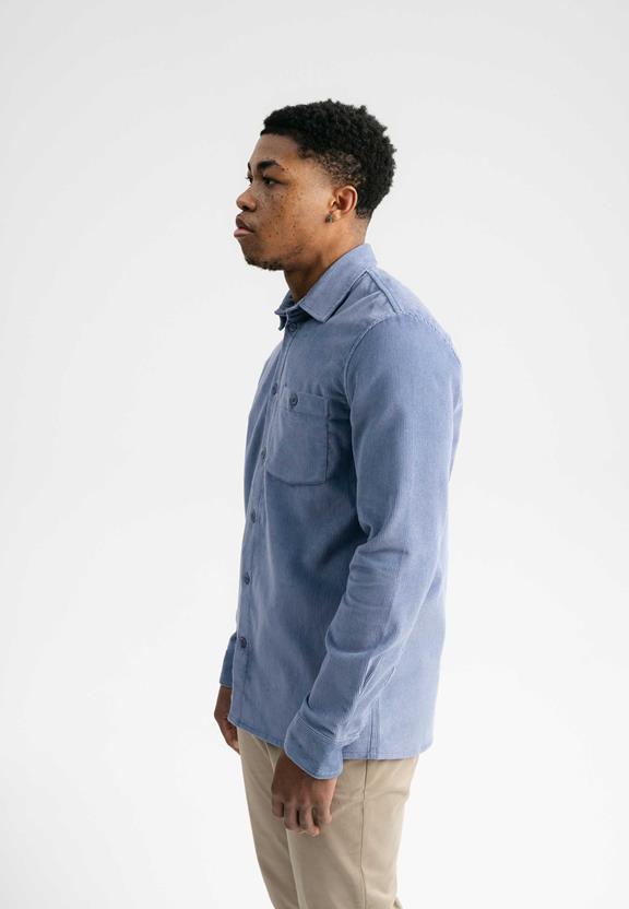 Overhemd Corduroy Nimit Dove Blue via Shop Like You Give a Damn