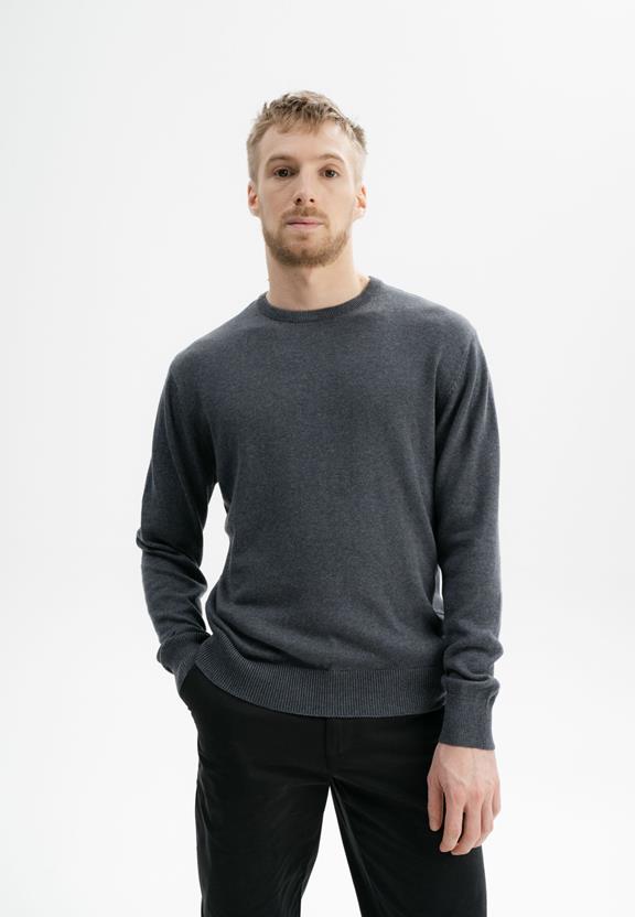 Fijn Gebreide Trui Himal Antraciet Melange Donkergrijs via Shop Like You Give a Damn