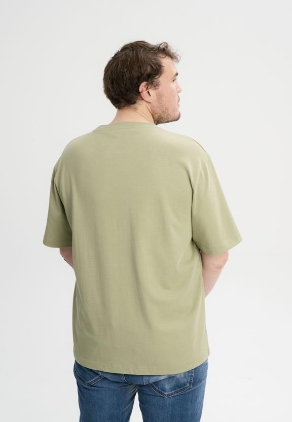 T-Shirt Oversized Heavy Bhajan Tea Leaf Groen from Shop Like You Give a Damn