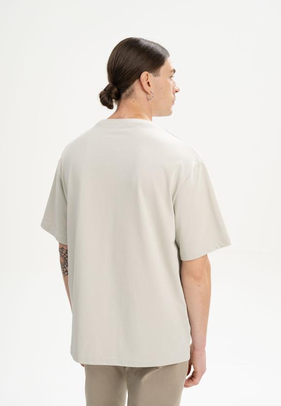 T-Shirt Oversized Zware Bhajan Berk Beige from Shop Like You Give a Damn