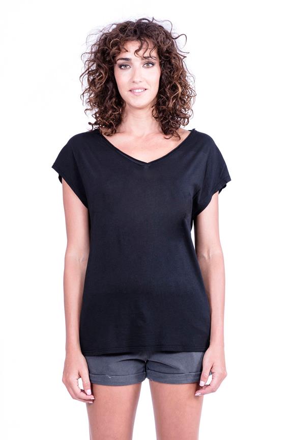 Top Maxi V Zwart from Shop Like You Give a Damn