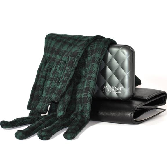 Gloves Manuela Black Green 2