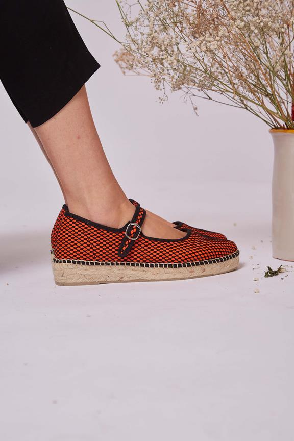 Ballerina's Oranje from Shop Like You Give a Damn
