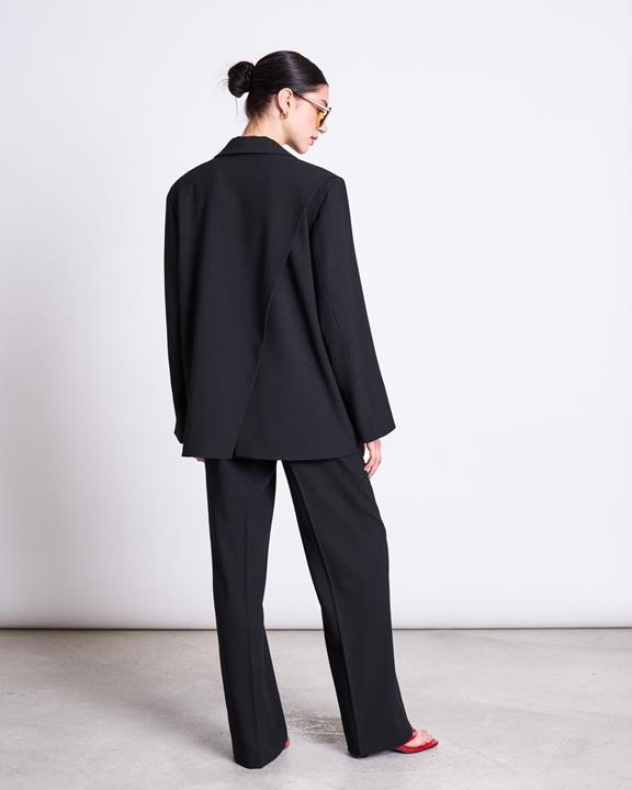 Blazer Met Split Aan De Achterkant Jels Zwart from Shop Like You Give a Damn