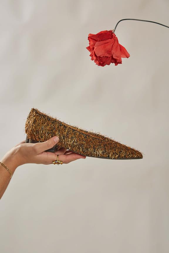 Ballerina's Metaal Harig via Shop Like You Give a Damn