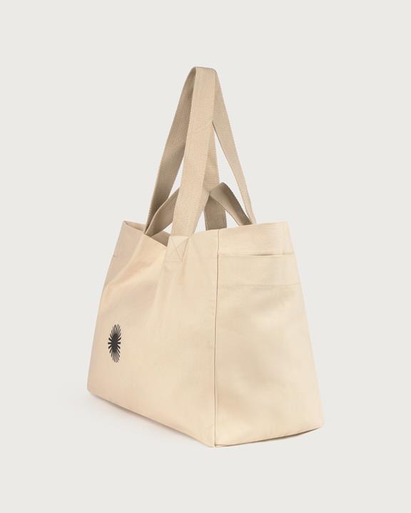 Grote Ruwe Tote Bag Mon via Shop Like You Give a Damn