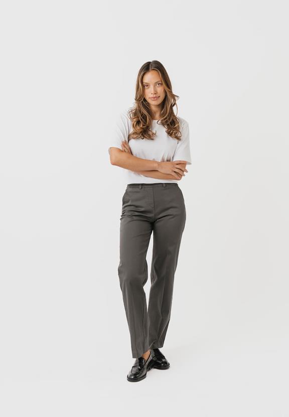 Broek Phoebe Loose Ml Antraciet from Shop Like You Give a Damn