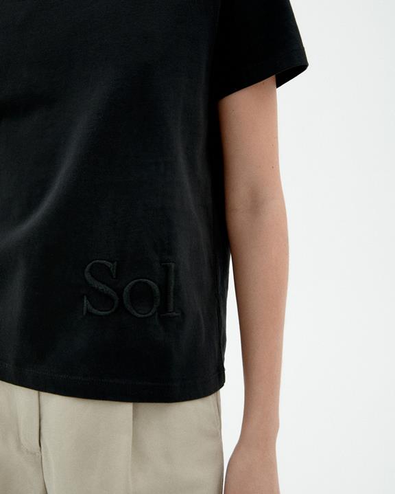 T-Shirt Zonnetype Ida Zwart from Shop Like You Give a Damn