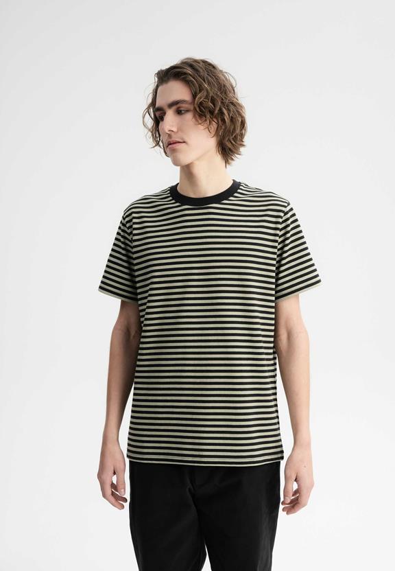 T-Shirt Zwaar Pravin Tea Leaf Zwarte Streep via Shop Like You Give a Damn