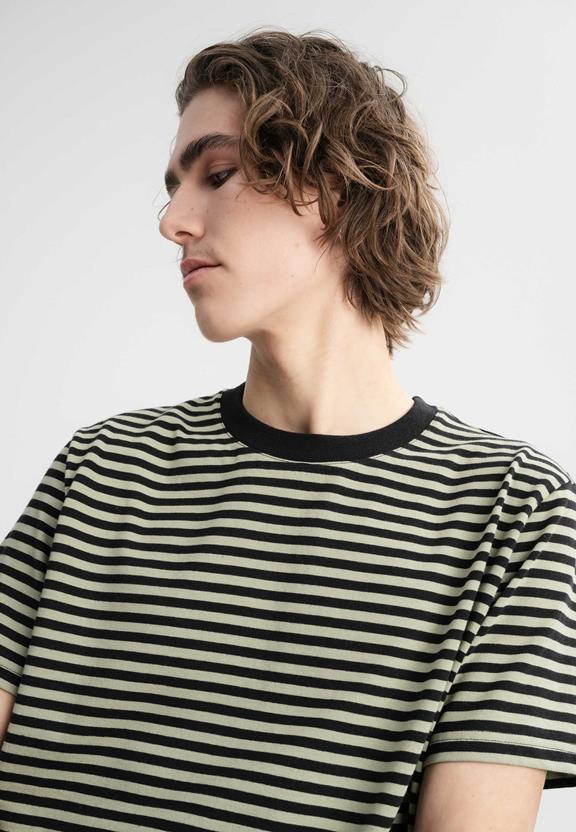 T-Shirt Zwaar Pravin Tea Leaf Zwarte Streep from Shop Like You Give a Damn