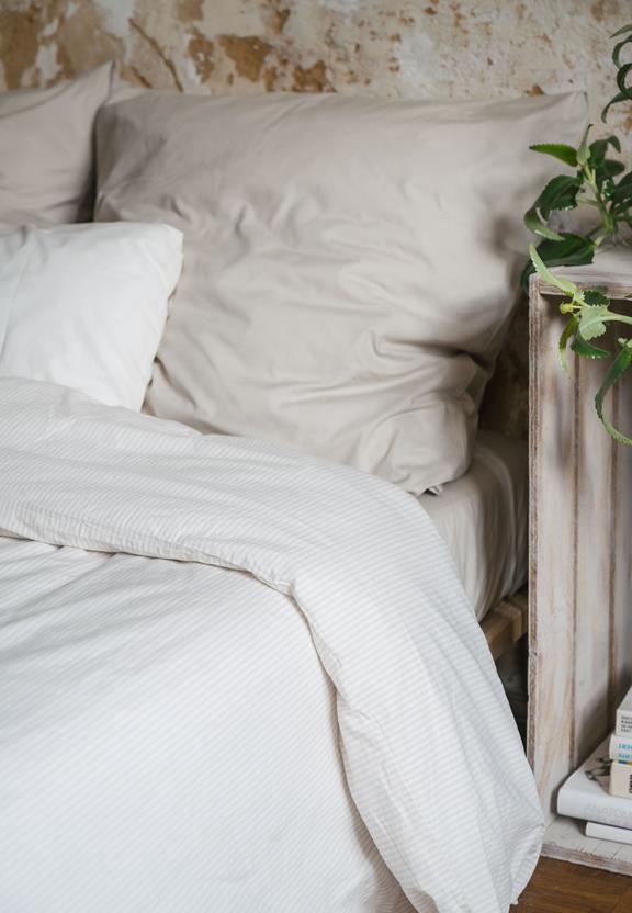 Percale Beddengoedset Majuli Strepen Berk / Natuurlijk Wit from Shop Like You Give a Damn