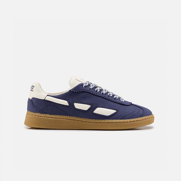 Sneakers M70 Jazzy Ocean via Shop Like You Give a Damn