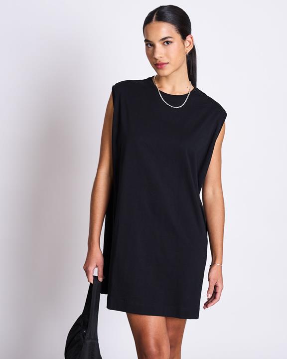 Minijurk Naniti Zwart via Shop Like You Give a Damn