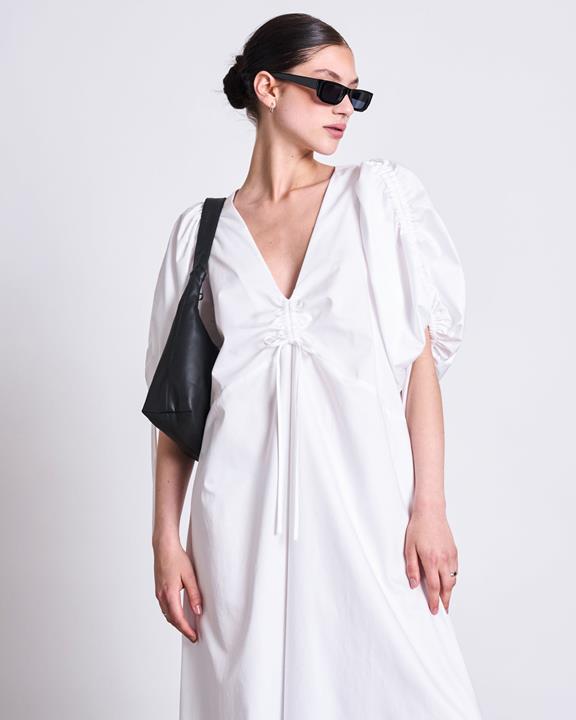 Maxi-Jurk In Het Wit from Shop Like You Give a Damn