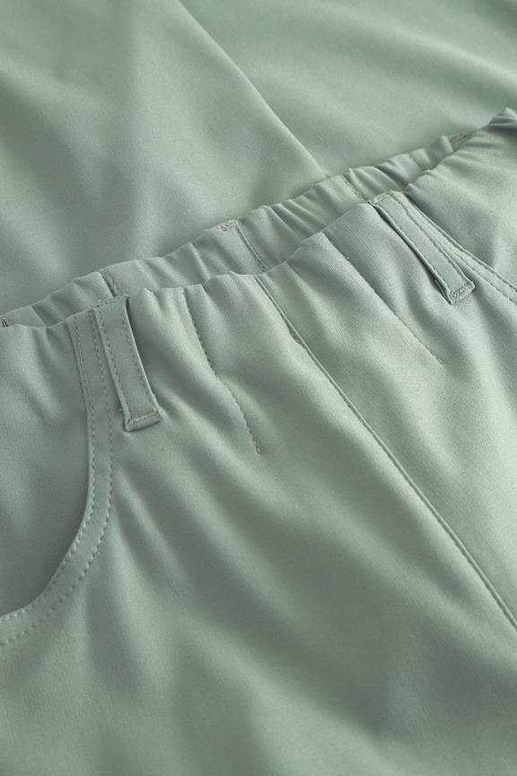 Broek Donna Loose Crop Sage from Shop Like You Give a Damn