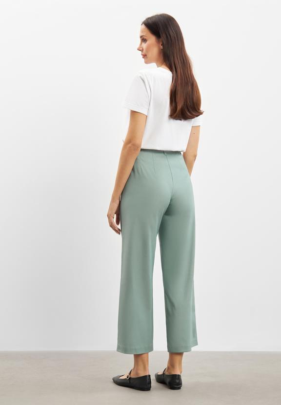 Broek Donna Loose Crop Sage from Shop Like You Give a Damn
