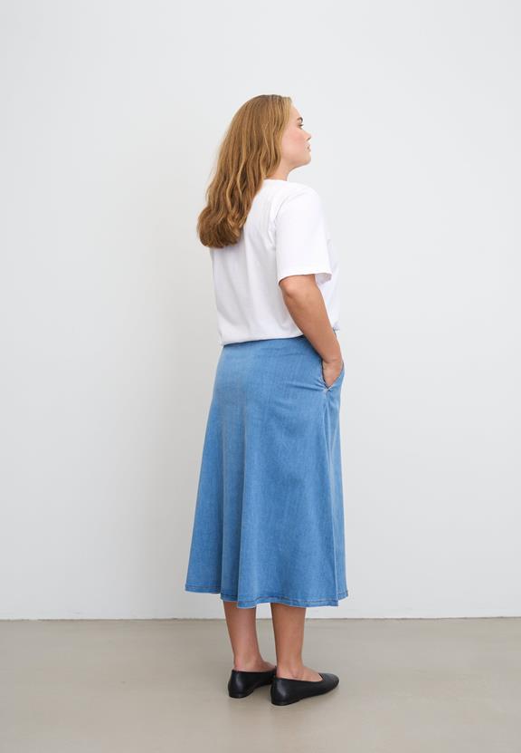 Rok Asta Medium Gewassen Blauwe Denim from Shop Like You Give a Damn