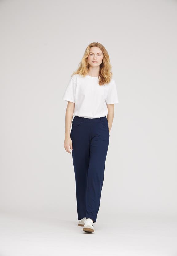 Broek Donna Loose Jersey Sl Navy via Shop Like You Give a Damn