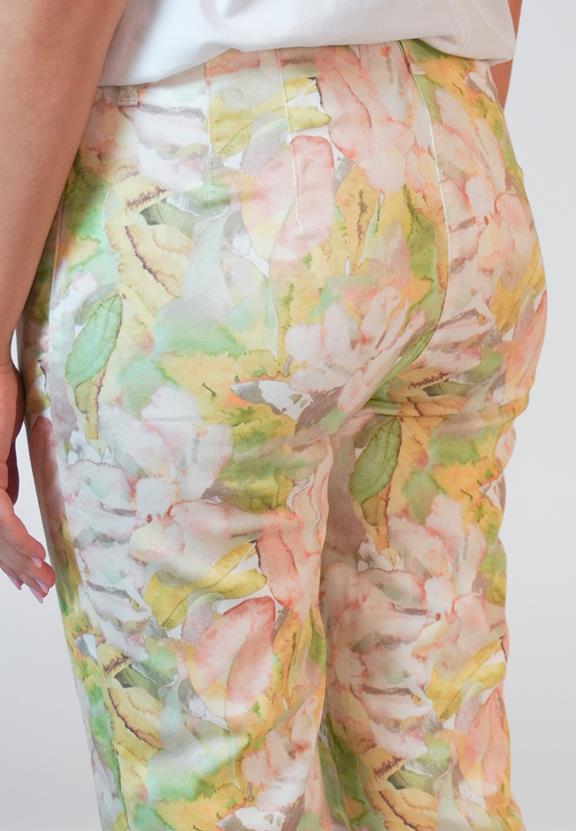 Broek Kelly Regular Crop Rose Watercolour from Shop Like You Give a Damn