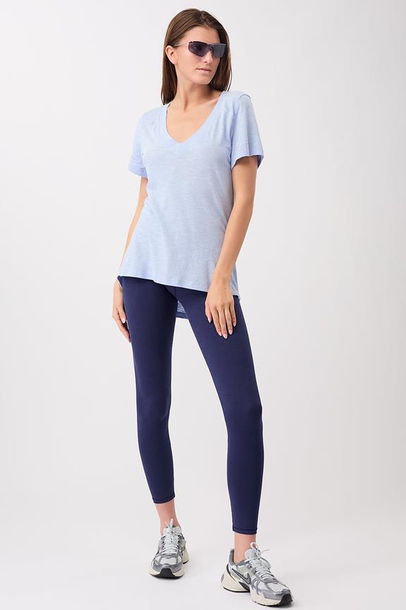 T-Shirt De Nieuwe V-Hals Etheral Glow Lichtblauw from Shop Like You Give a Damn