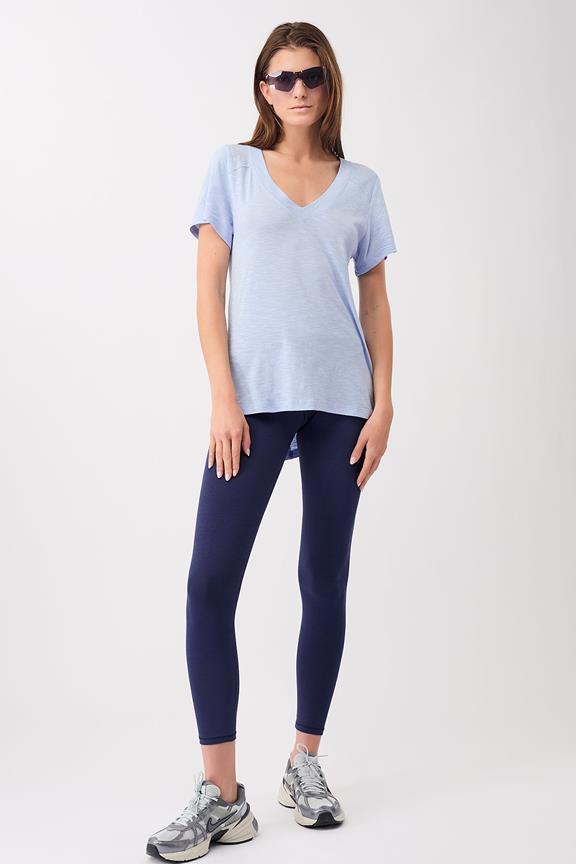 T-Shirt De Nieuwe V-Hals Etheral Glow Lichtblauw from Shop Like You Give a Damn