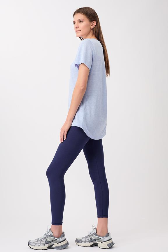 T-Shirt De Nieuwe V-Hals Etheral Glow Lichtblauw from Shop Like You Give a Damn