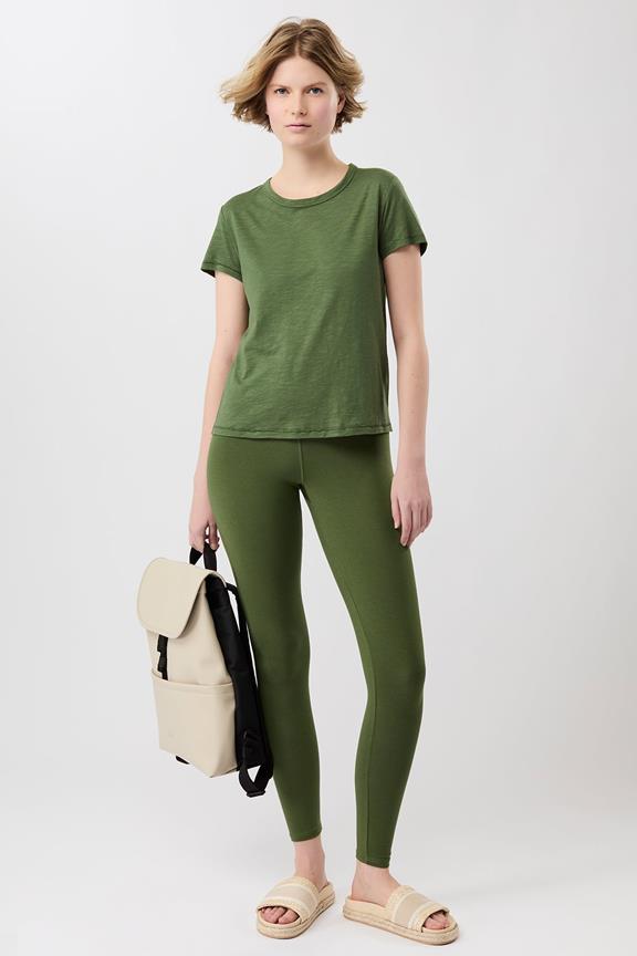 T-Shirt Rust Herstel Roots Groen from Shop Like You Give a Damn