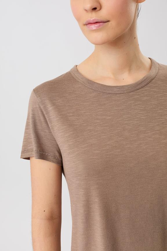 T-Shirt Rest Recovery Curtado Bruin from Shop Like You Give a Damn